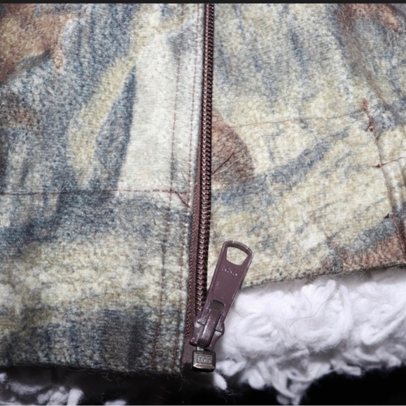 Cabela’s Advantage Timber Camouflage Zip up Jacket Size XL - Picture 4 of 5